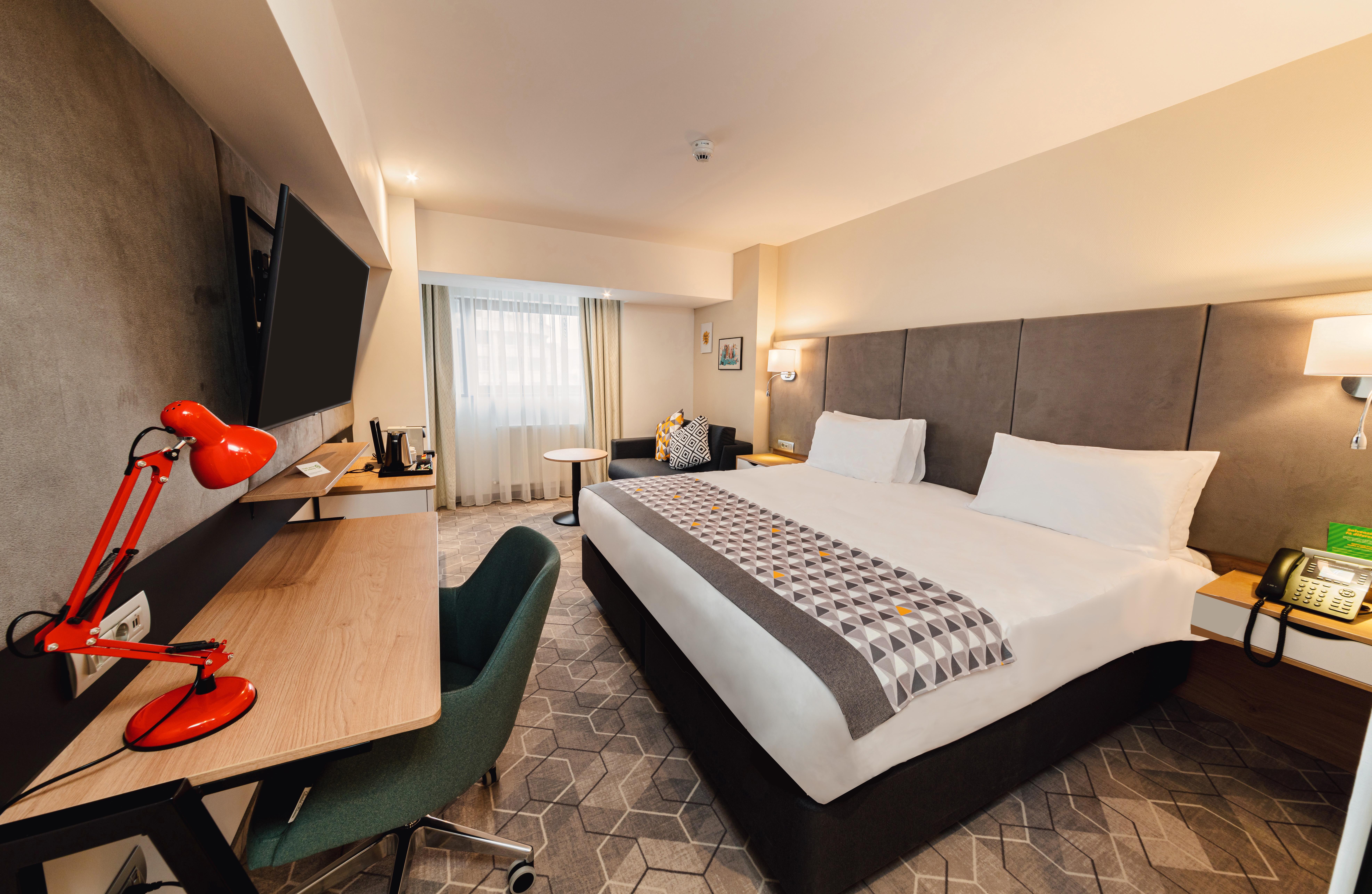 Holiday Inn Bucharest - Times, An Ihg Hotel Екстериор снимка