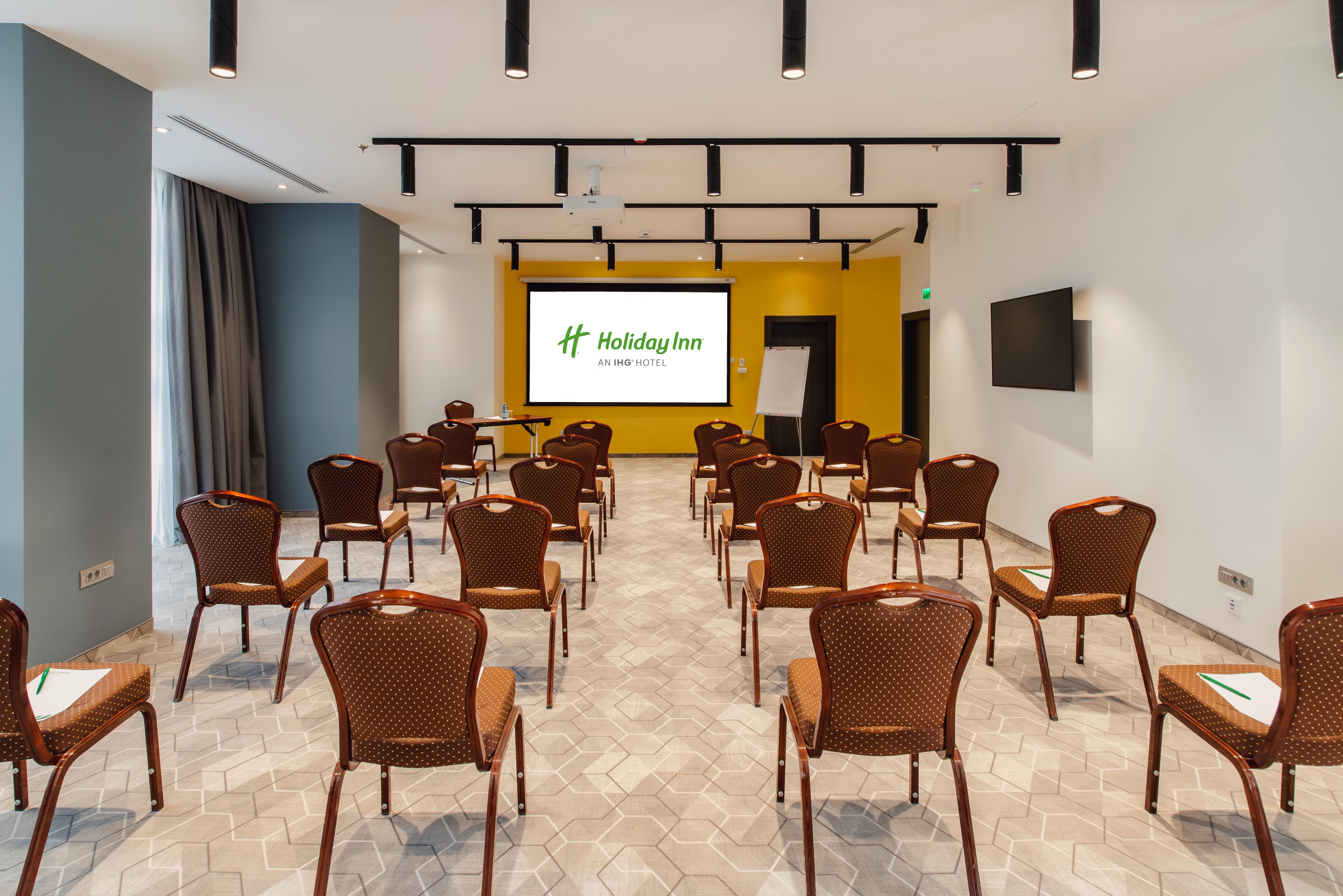Holiday Inn Bucharest - Times, An Ihg Hotel Екстериор снимка