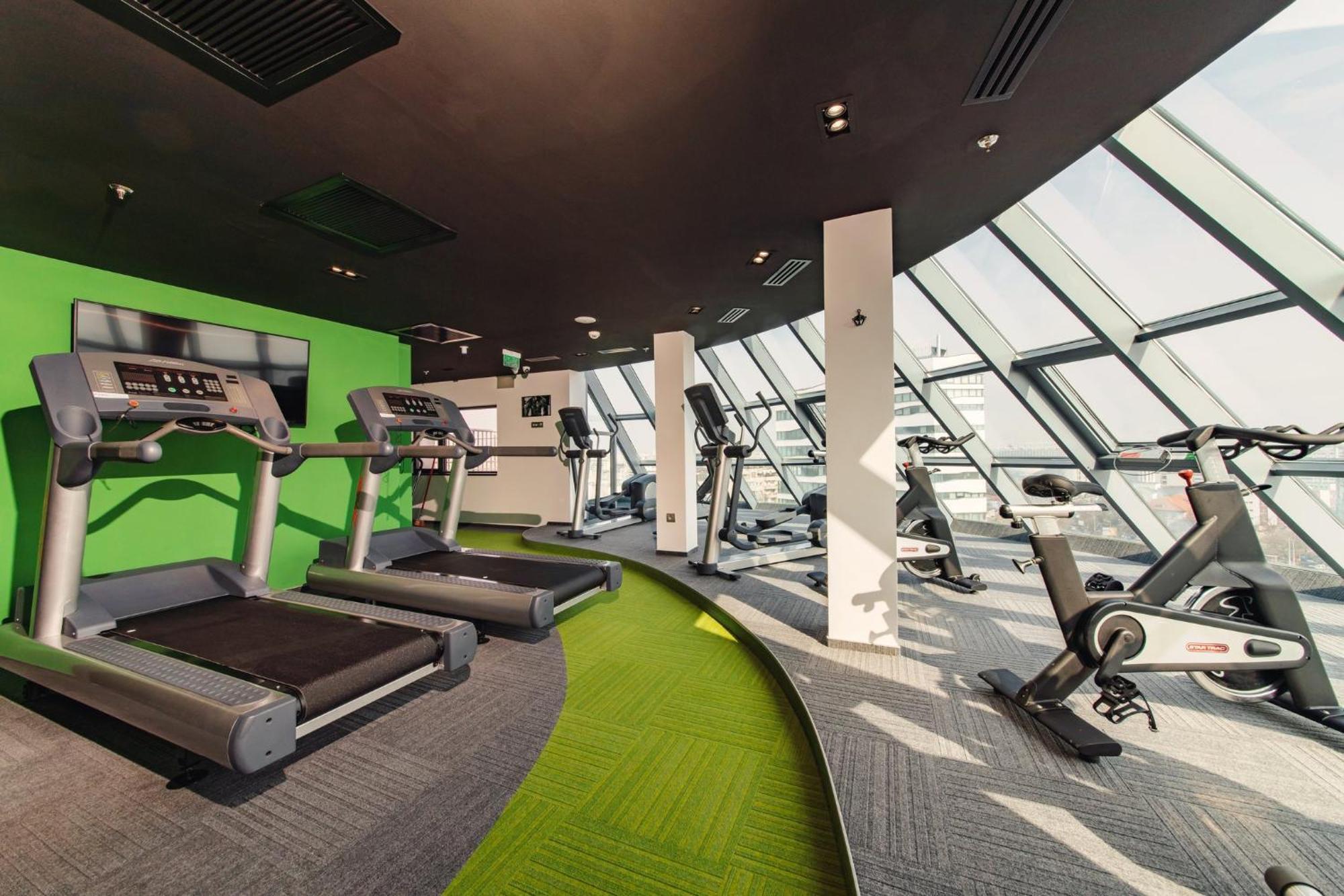 Holiday Inn Bucharest - Times, An Ihg Hotel Екстериор снимка